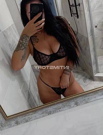 Карина фото 2